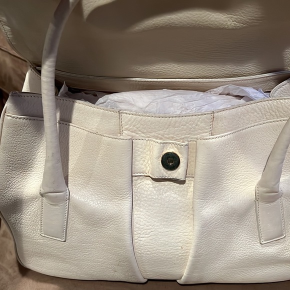 Handbag - Picture 3 of 4